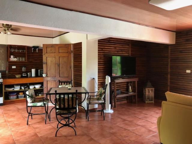 Casa Toucan Mit Privat Pool Near Np Ballena Uvita Exterior photo